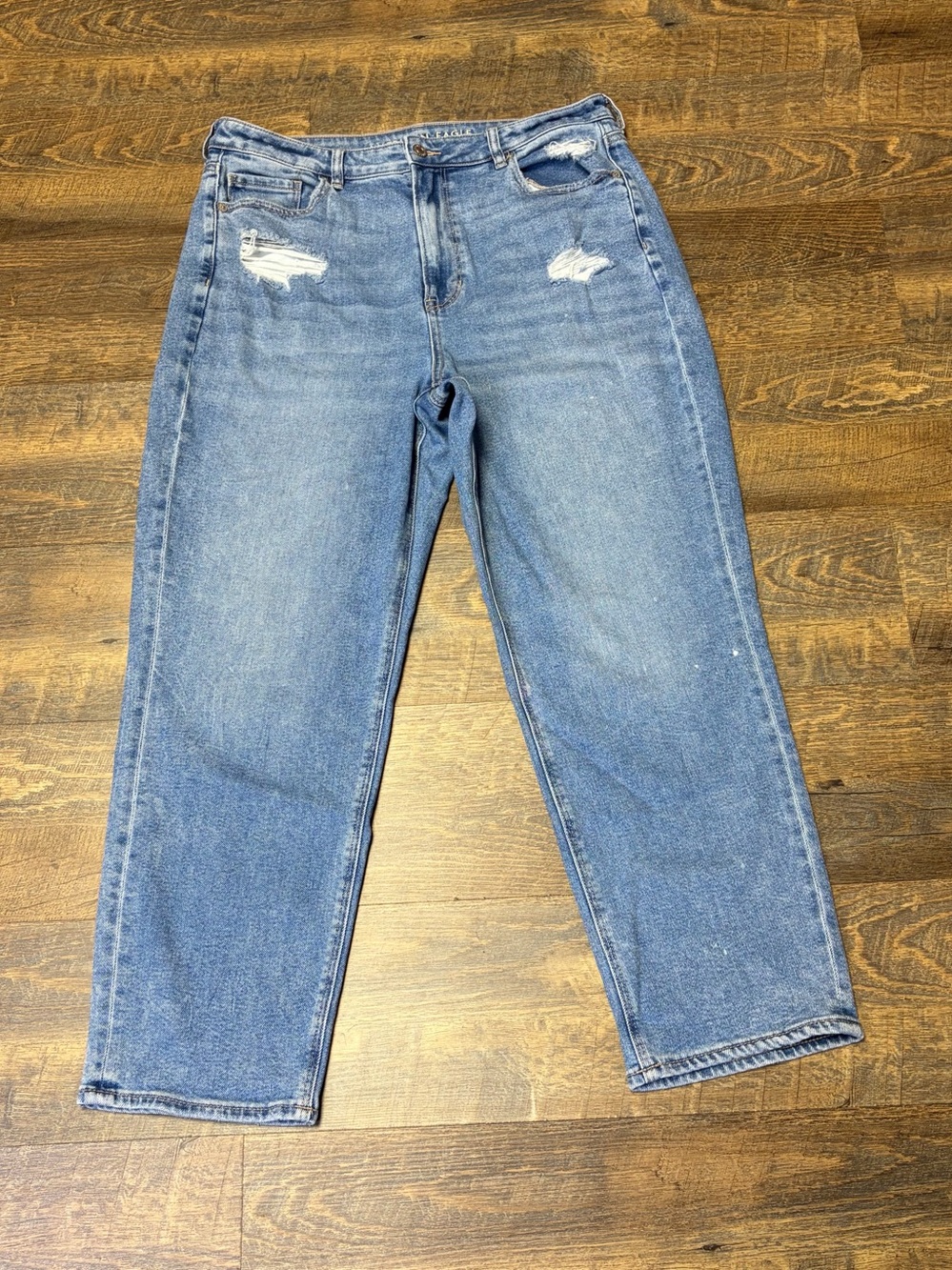 American Eagle Mom Straight Jeans Distressed High Rise Women’s 16